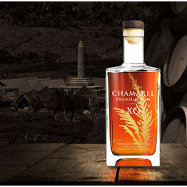 Chamarel XO Rum Gift Set with 2x Glasses (70cl) 43%