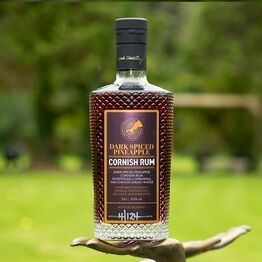 Cornish Rock Dark Spiced Pineapple Rum 70cl (37.5% ABV)
