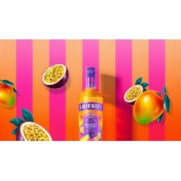 Smirnoff Mango & Passionfruit Twist Flavoured Vodka 70cl (37.5% ABV)