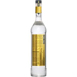 Stoli Gold Vodka 70cl (40% ABV)