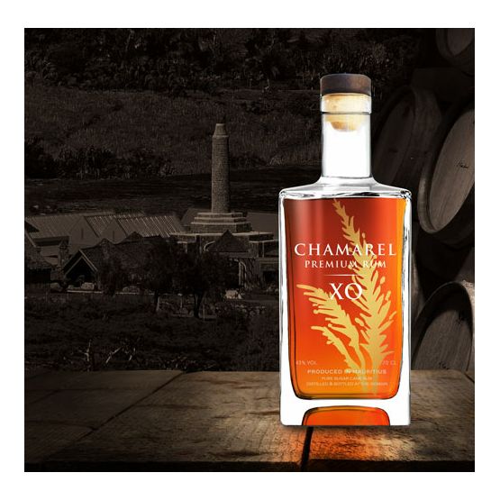 Chamarel XO Rum Gift Set with 2x Glasses (70cl) 43%