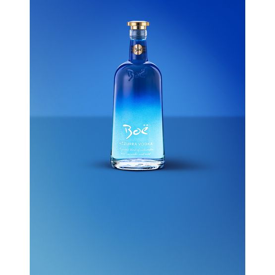 Boë Azzurra Vodka 70cl (40% ABV)