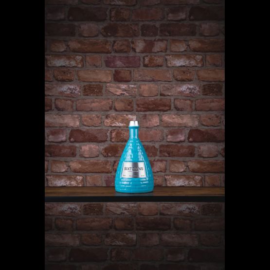 Sixtowns Alcohol Free Blueberry &amp; Wild Strawberry Spirit (70cl) 0%